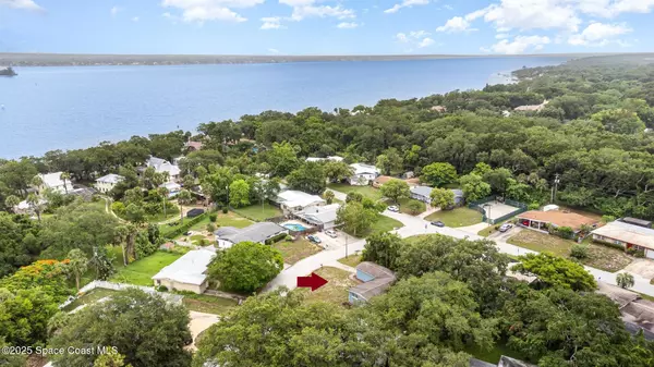 Rockledge, FL 32955,13 Scott LN