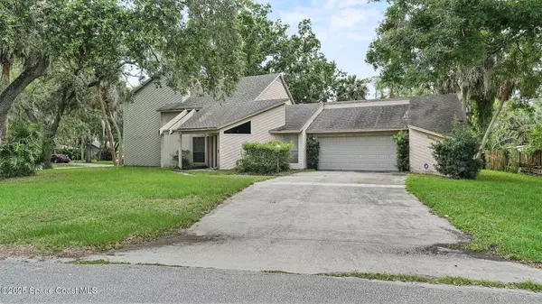 583 Empire AVE NE,  Palm Bay,  FL 32907