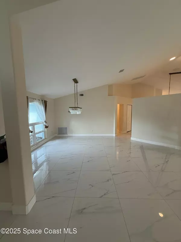 Melbourne Beach, FL 32951,234 Leslie CT