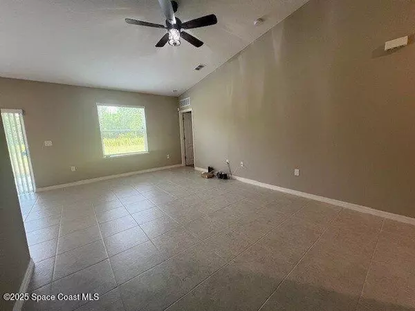 Palm Bay, FL 32909,465 Hatcher ST SE