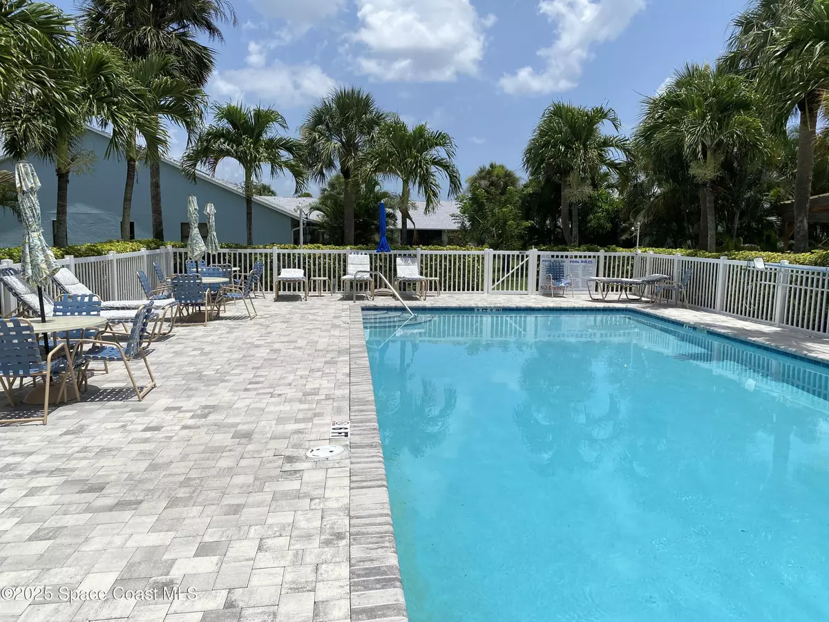 Indian Harbour Beach, FL 32937,20 Anchor DR
