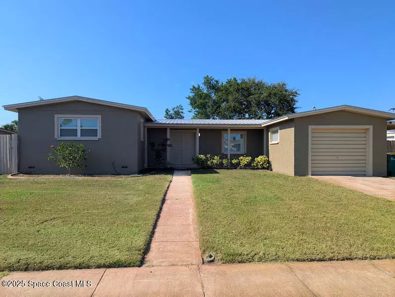 105 Catalina Isle DR, Merritt Island, FL 32953