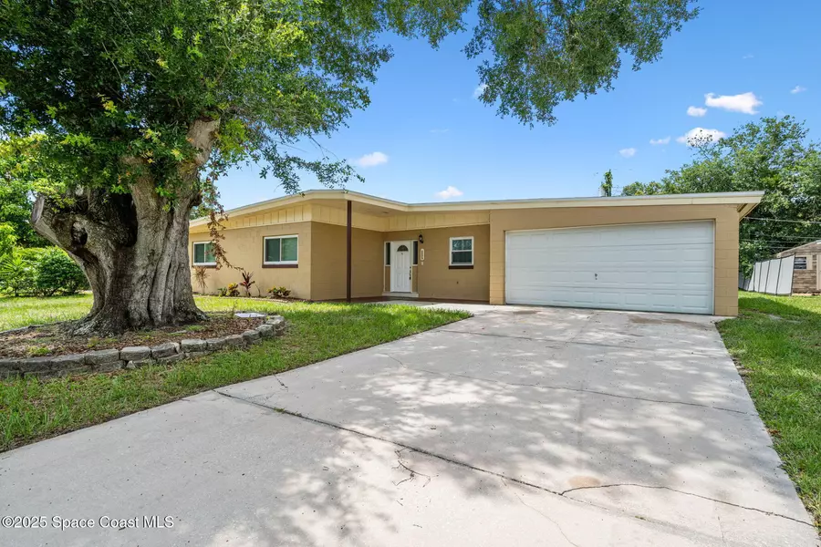 855 Delano RD, Titusville, FL 32780