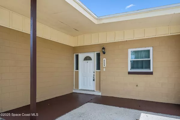 Titusville, FL 32780,855 Delano RD