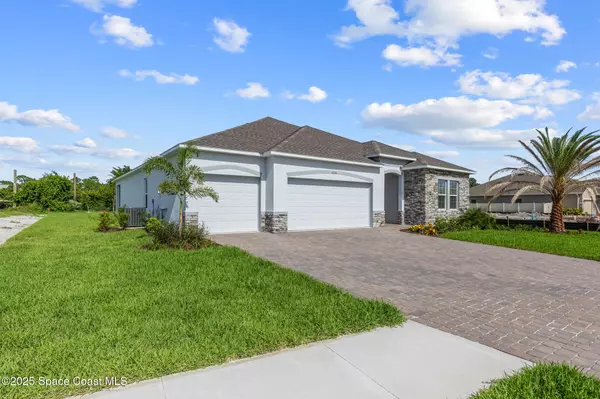 6266 Moonrise DR, Merritt Island, FL 32953