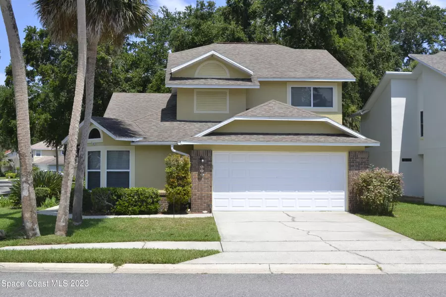 670 Lakewood LN, Titusville, FL 32780