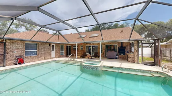 Indian Harbour Beach, FL 32937,207 Waterbury LN