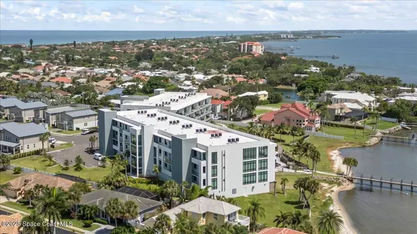 Melbourne Beach, FL 32951,225 Strand DR #204