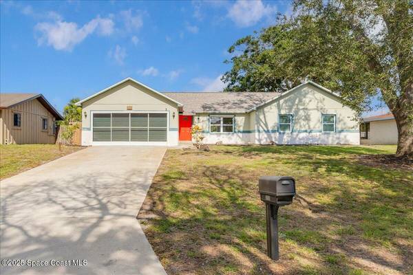 550 Fern AVE NE, Palm Bay, FL 32907