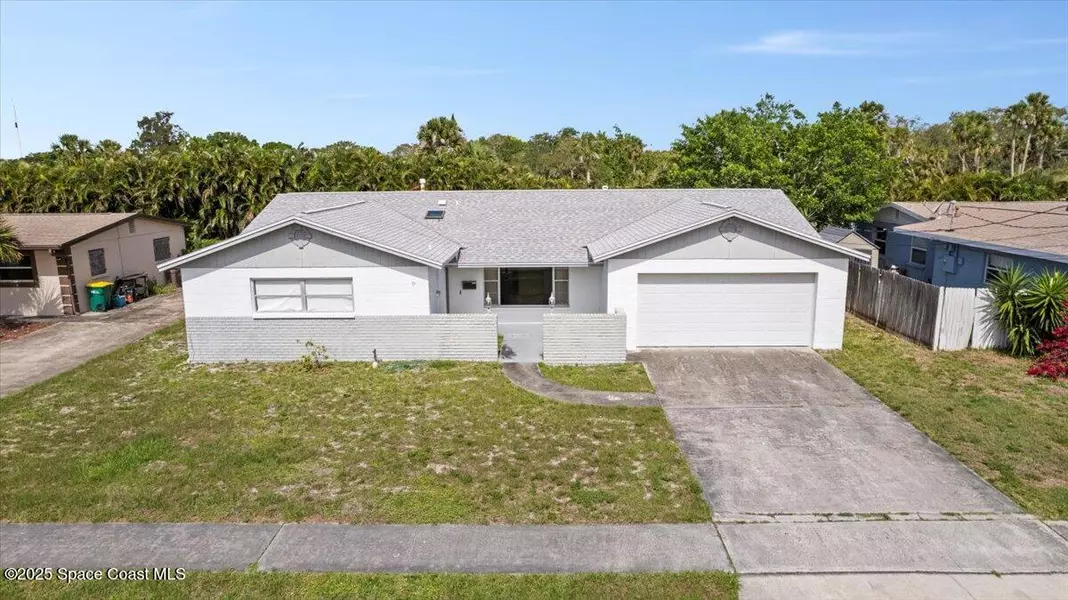 1155 Montego Bay DR N, Merritt Island, FL 32953