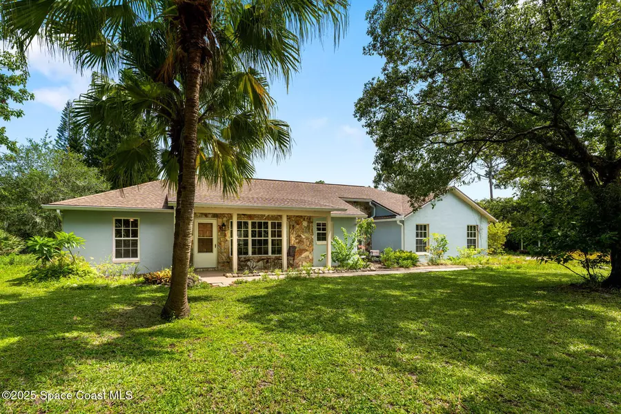 3565 Johns RD, Mims, FL 32754