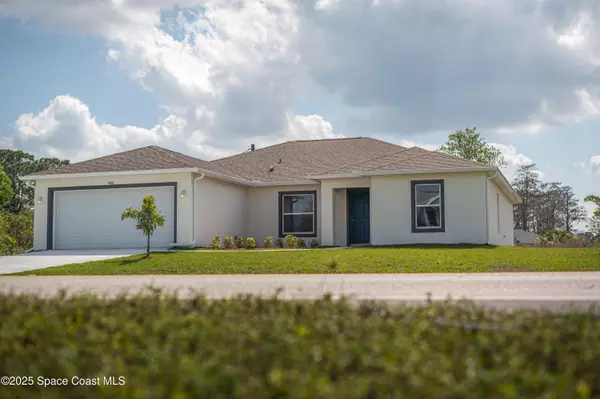 Palm Bay, FL 32909,2181 Wagonwheel AVE SE