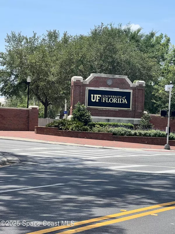 Gainesville, FL 32608,1320 NW 3rd AVE ##238