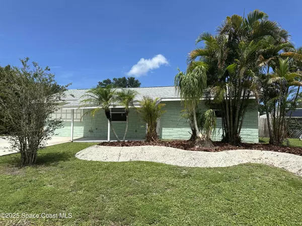 660 Belvedere RD NW, Palm Bay, FL 32907