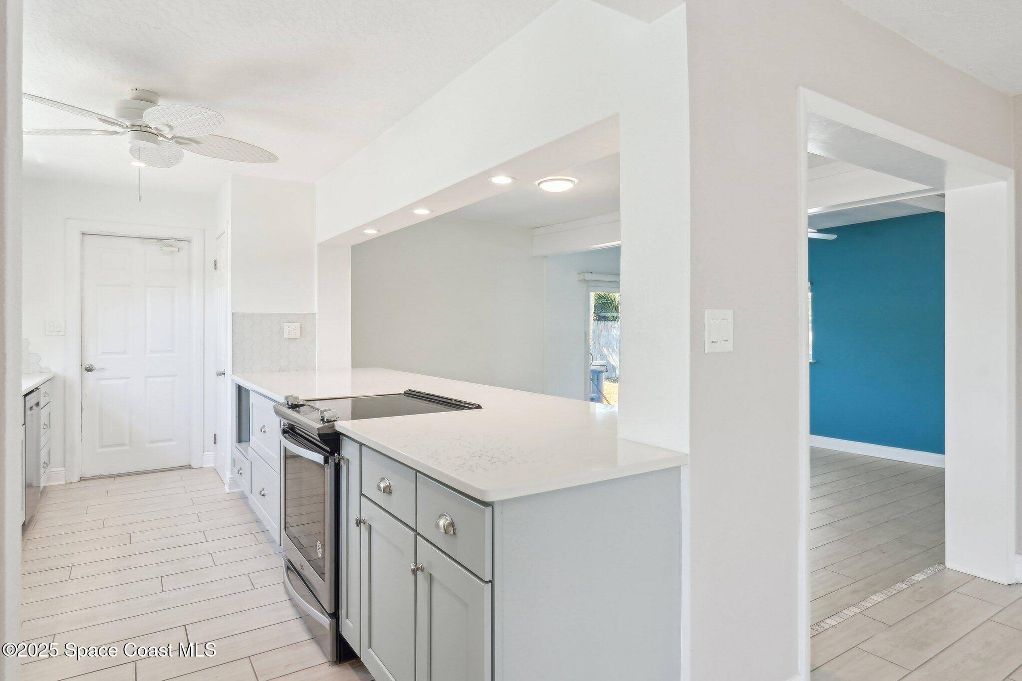 Satellite Beach, FL 32937,167 Hedgegrove AVE