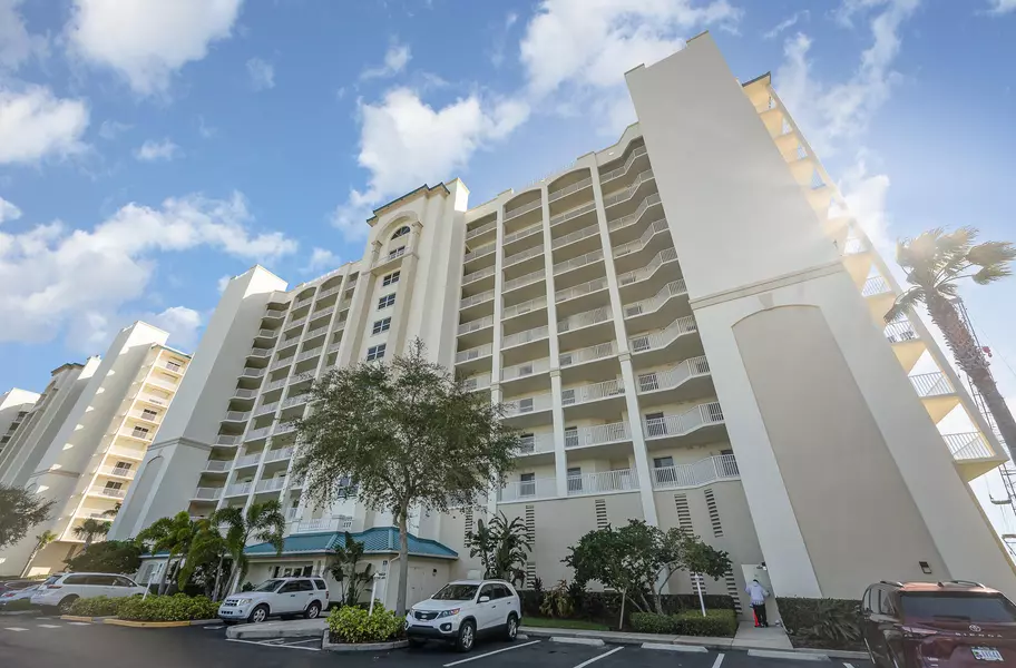 7 Indian River AVE #1003, Titusville, FL 32796