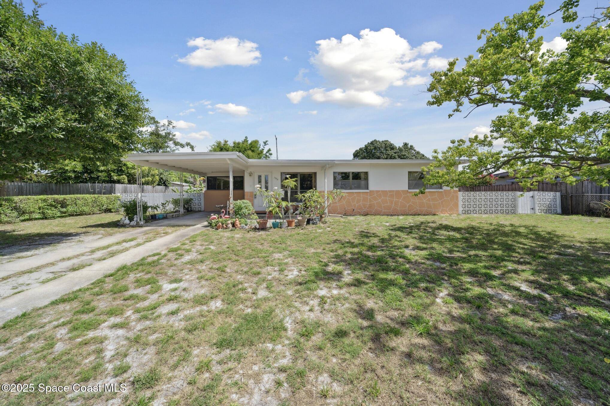 Melbourne, FL 32935,1938 Madison AVE