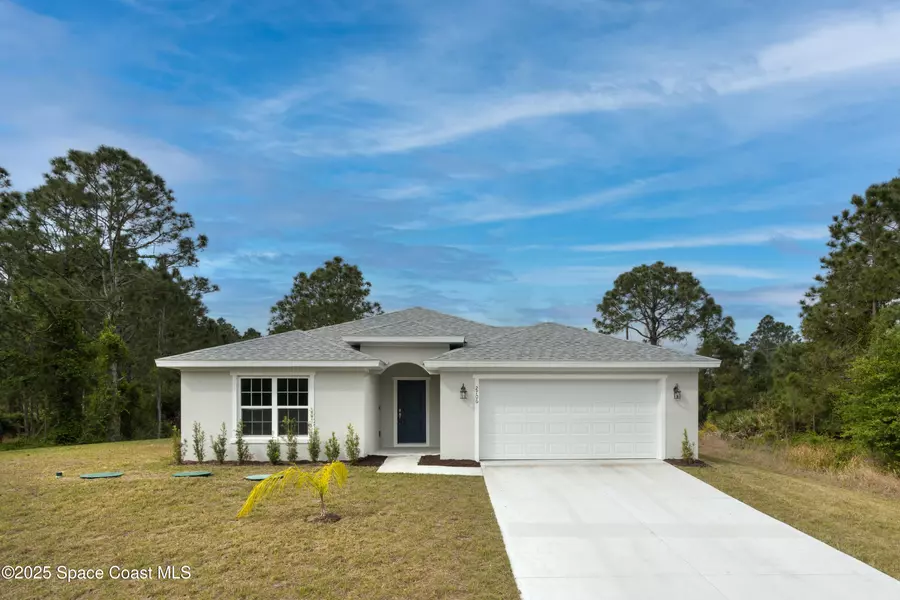899 Brickell ST SE, Palm Bay, FL 32909