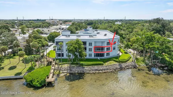 Merritt Island, FL 32952,420 Moore Park LN #203