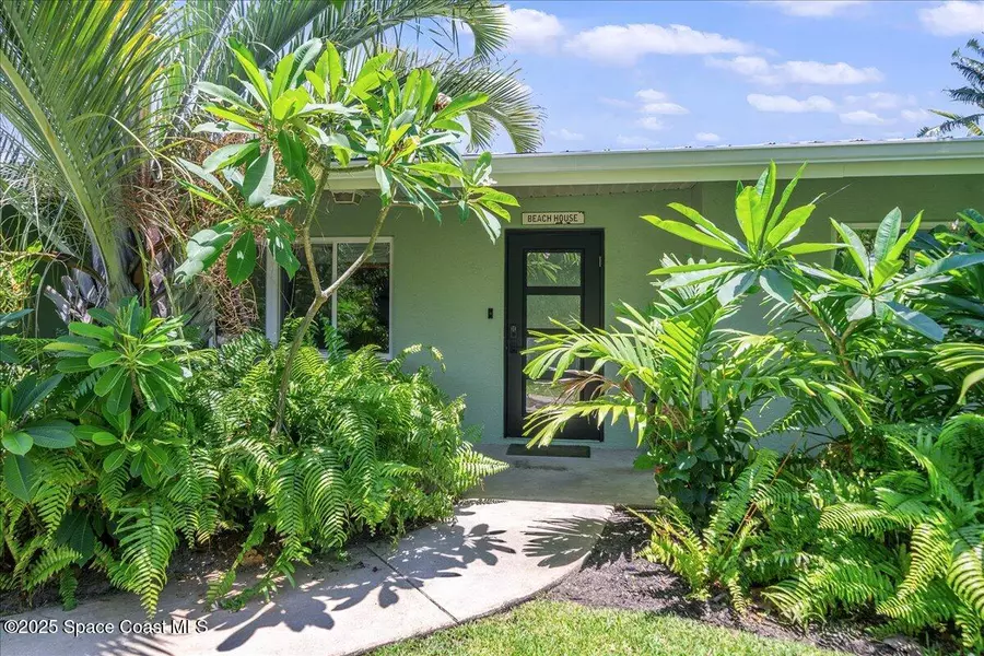 212 Ormond DR, Indialantic, FL 32903