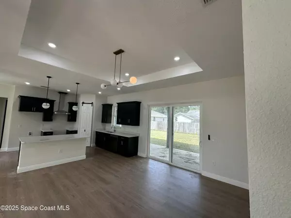 Palm Bay, FL 32908,708 Daysland AVE SW