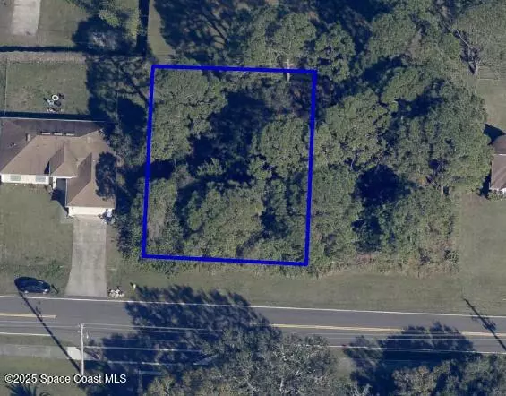 697 Americana BLVD NW, Palm Bay, FL 32907