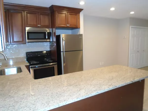 Cocoa Beach, FL 32931,5600 N Banana River BLVD #46