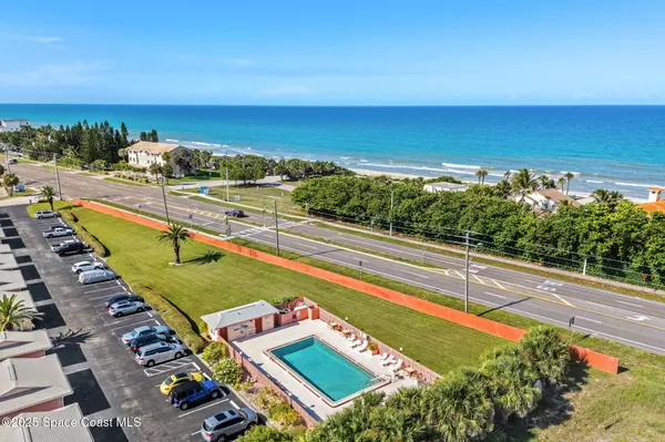 Satellite Beach, FL 32937,712 Sea Palm LN