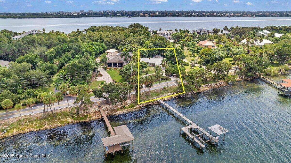 10100 S Tropical TRL, Merritt Island, FL 32952