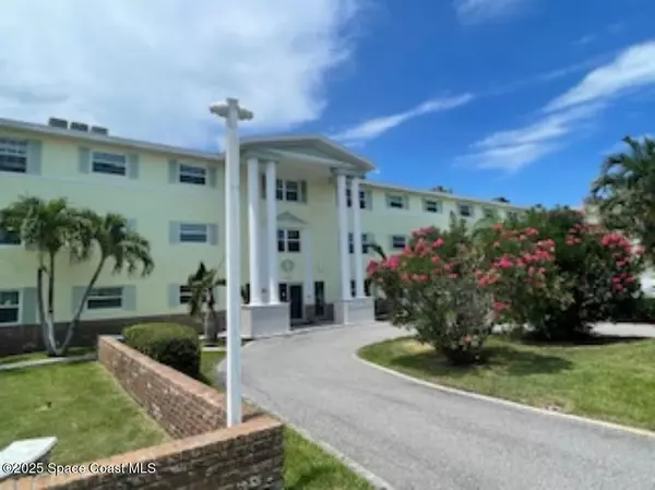 Cape Canaveral, FL 32920,230 Columbia DR #208