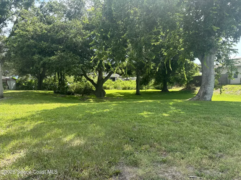 7420 Calmoso AVE, Cocoa, FL 32927