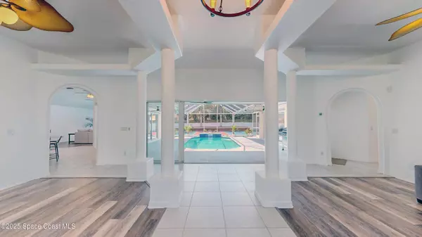 Merritt Island, FL 32952,741 Carriage LN