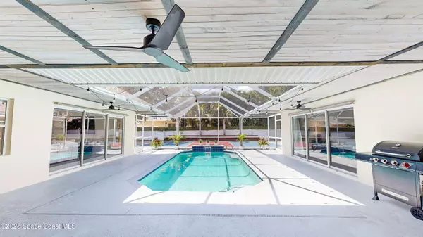 Merritt Island, FL 32952,741 Carriage LN