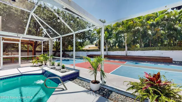 Merritt Island, FL 32952,741 Carriage LN