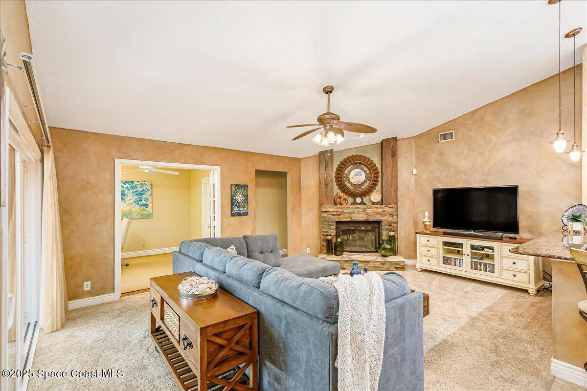 Rockledge, FL 32955,970 Pelican LN