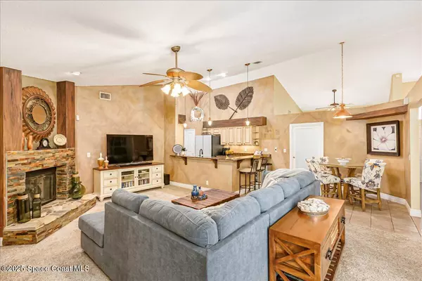 Rockledge, FL 32955,970 Pelican LN
