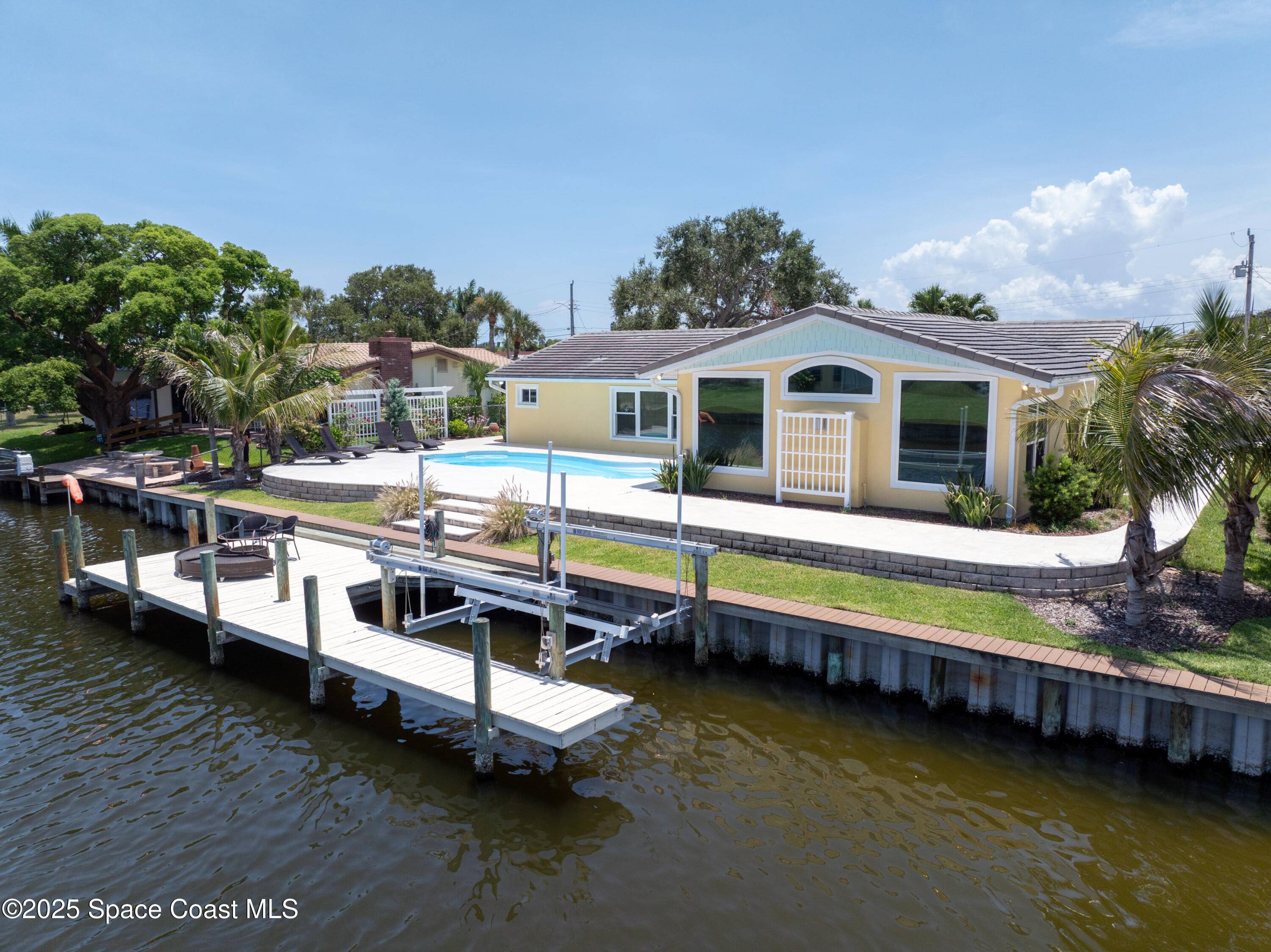 Cocoa Beach, FL 32931,211 Jamaica DR