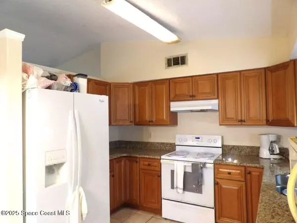 Palm Bay, FL 32907,430 Nogales AVE NE