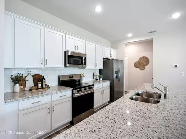 North Port, FL 34288,2164 Jeannin DR