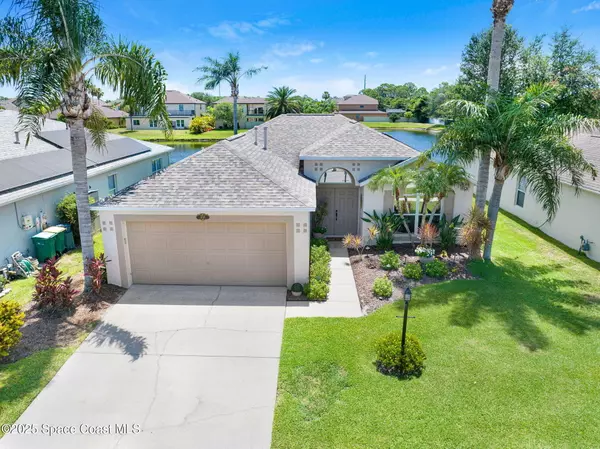 1137 White Oak CIR, Melbourne, FL 32934