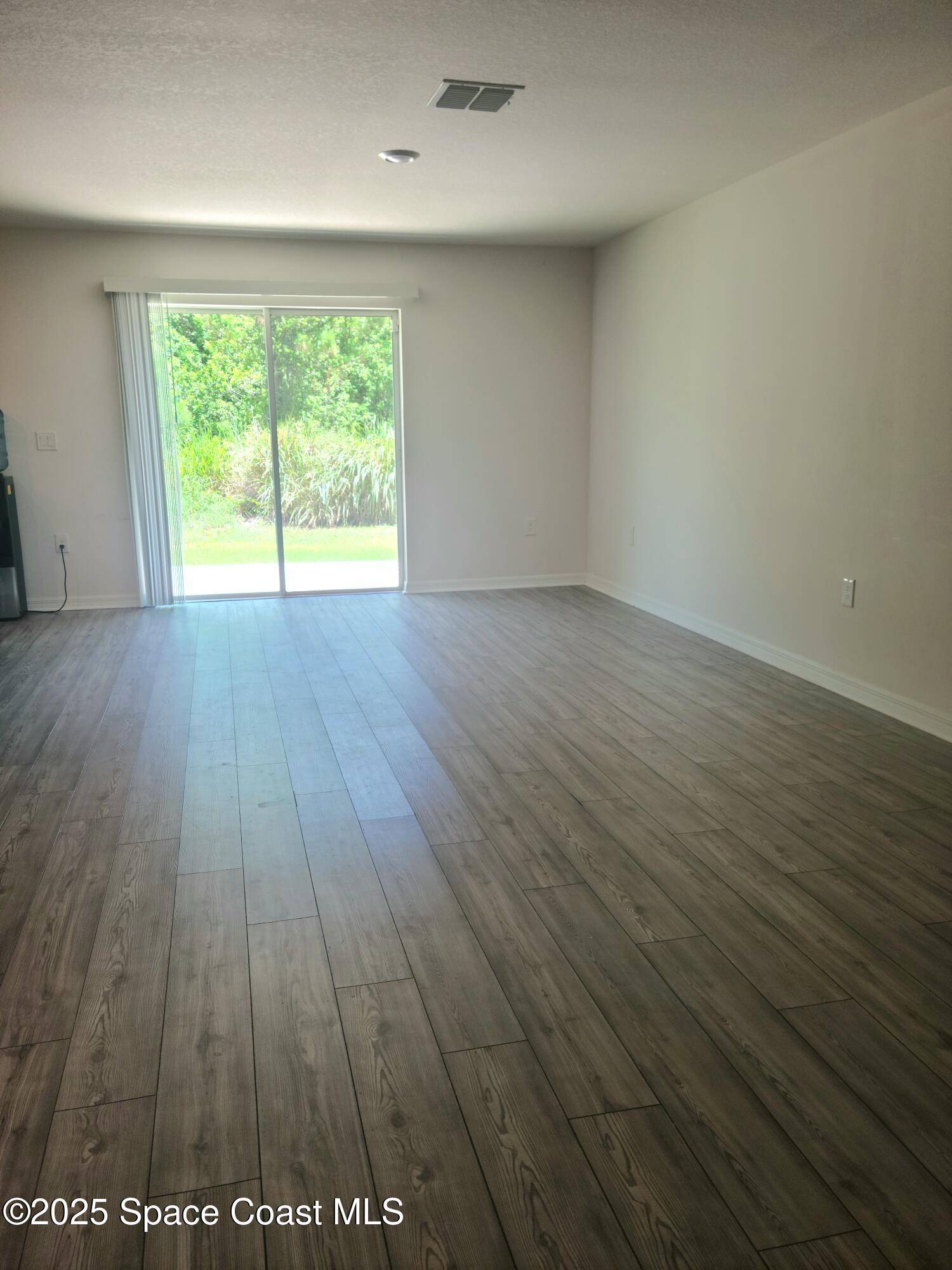 Palm Bay, FL 32909,451 Alameda AVE SE