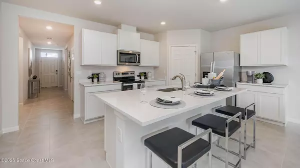 Palm Bay, FL 32909,1295 Dugan CIR SE