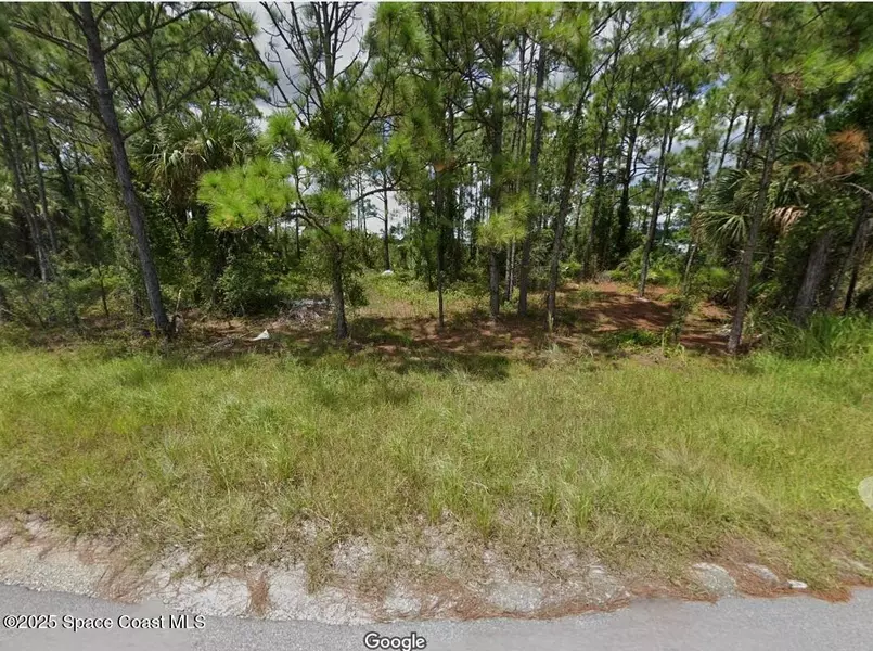 210 Sarah RD SW, Palm Bay, FL 32908