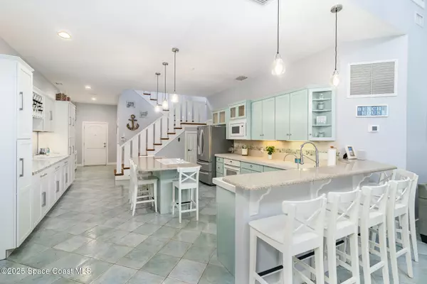 Melbourne Beach, FL 32951,210 Pelican DR