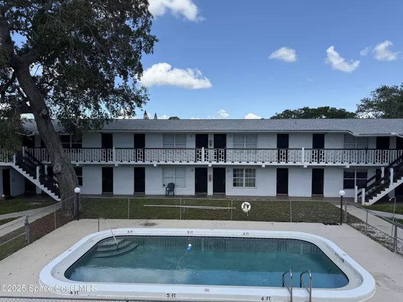 1440 Parkway DR #7a, Melbourne, FL 32935