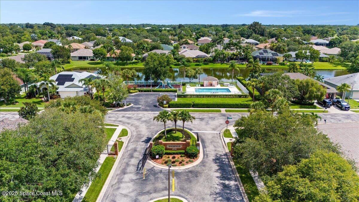 Melbourne, FL 32904,2400 Windchaser CT