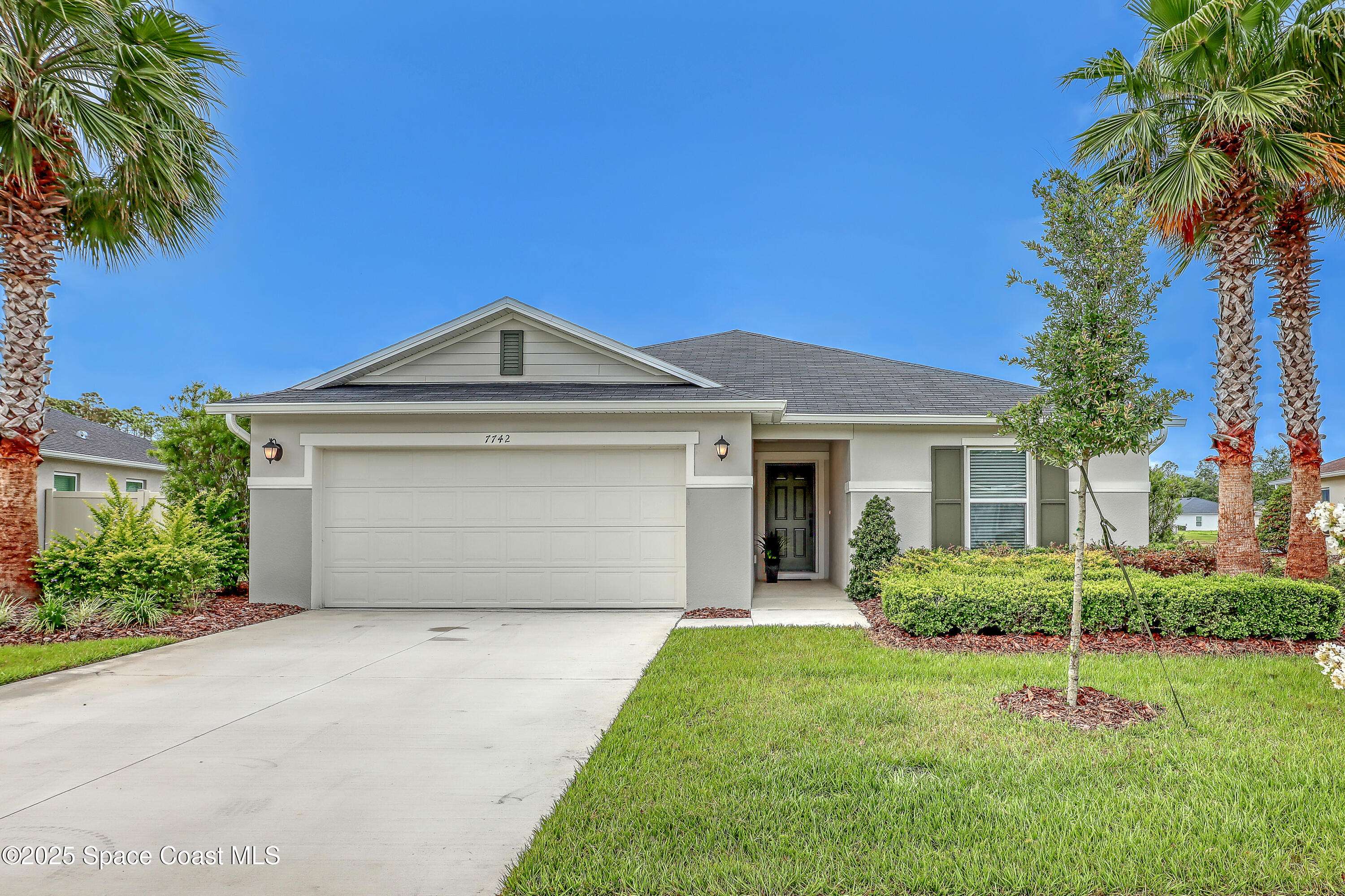 7742 Prosecco LN, Titusville, FL 32780