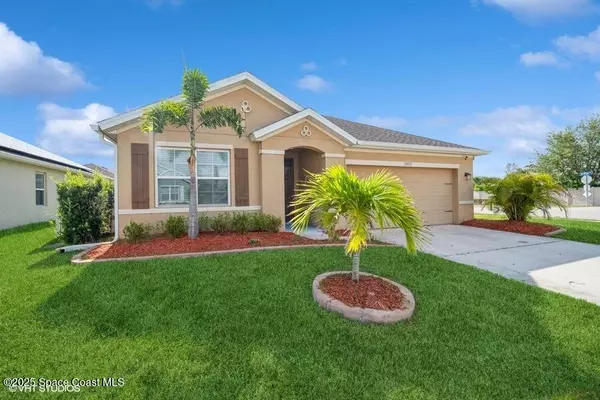 Rockledge, FL 32955,1055 Newton CIR