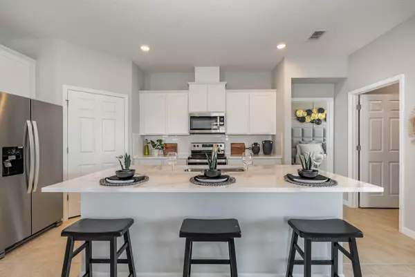 Palm Bay, FL 32909,3991 Hollingsworth DR SE