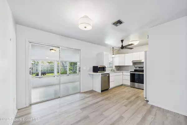 Palm Bay, FL 32905,959 Eyerly LN NE